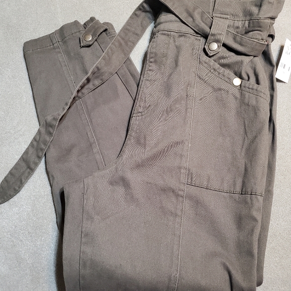 New York & Company Pants - Dark Khaki green NWT NYC&Co ladies size 12 pants